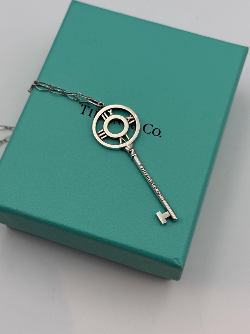 Tiffany & Co. Atlas Key Pendant Necklace Sterling Silver AG925 Roman Numeral 18"